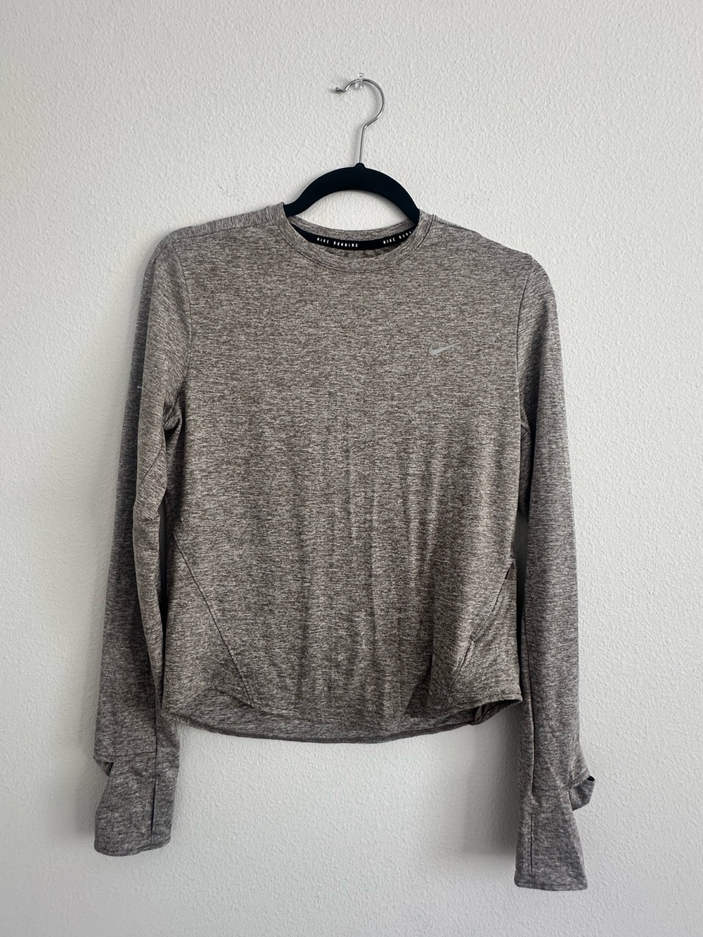 Women's Nike Long Sleeve Swift Top Mink Brown Size Small